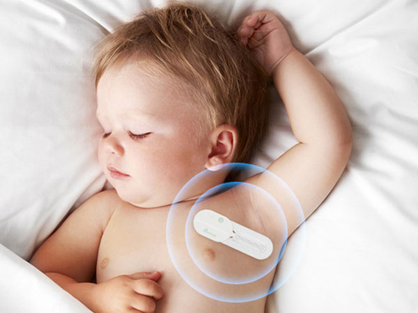 passive-thermal-monitoring-vs-fever-tracking-which-is-better-for-kids-at-home1.jpg